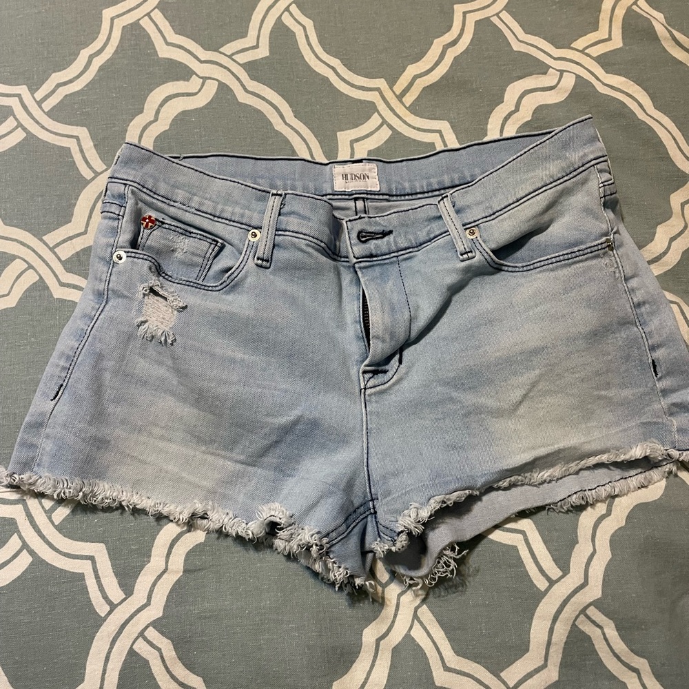 Hudson Jean shorts. Sz 29. Light denim